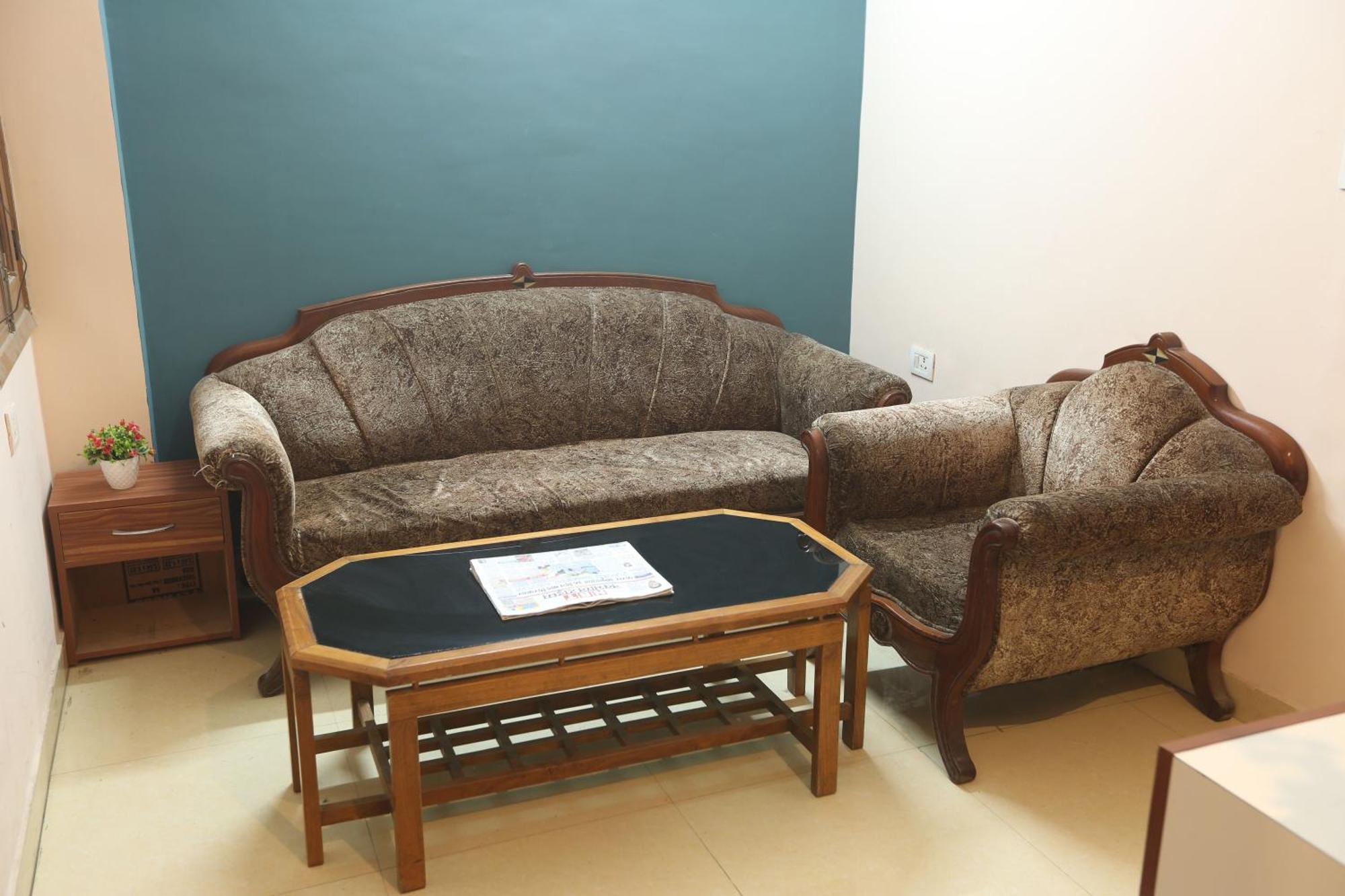Hotel Ginger Palace - Corporate Hotel Noida Sector 62 외부 사진